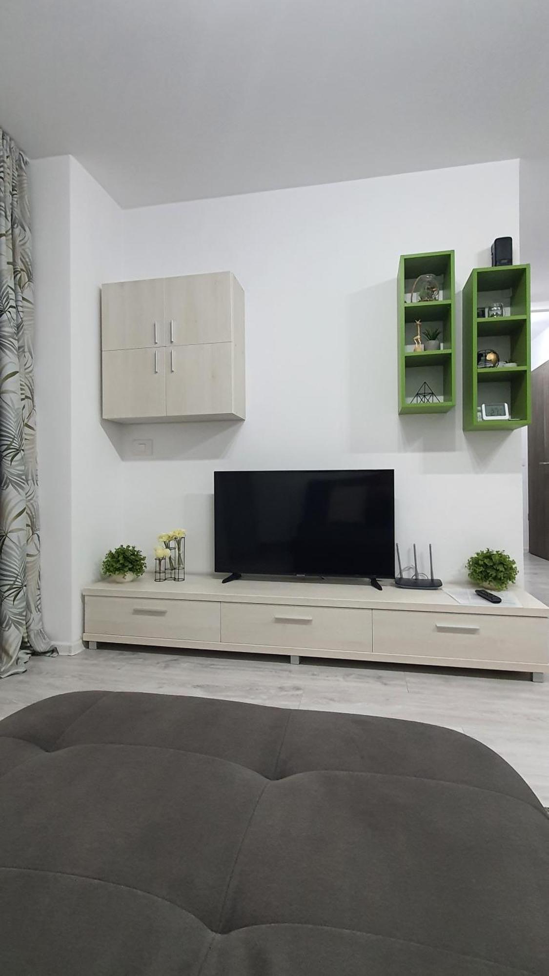 Green Apartment Coresi Braşov Extérieur photo